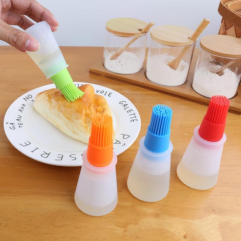 Portable Silicone Oil Bottle with Brush