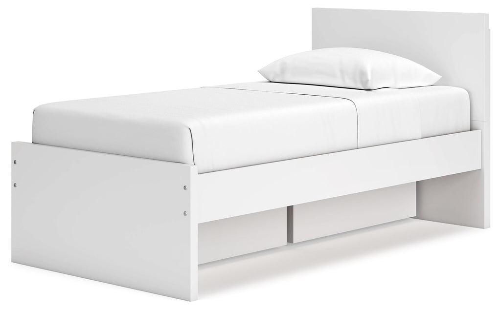 Onita - Panel Platform Beds