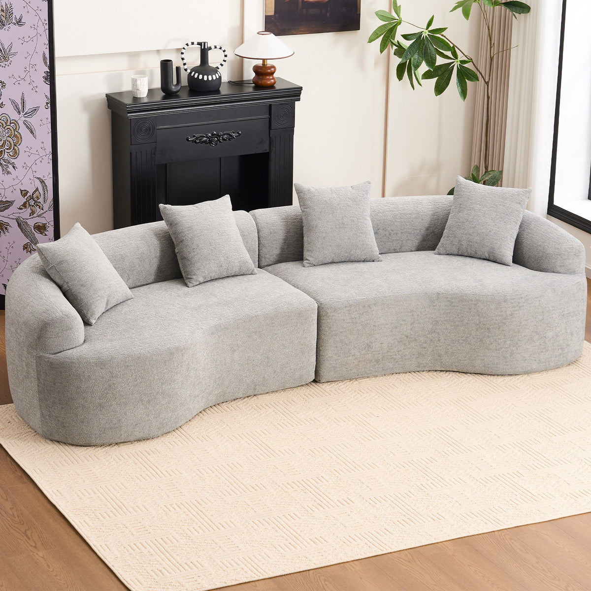 4 Seater Sofa w/ sleeper