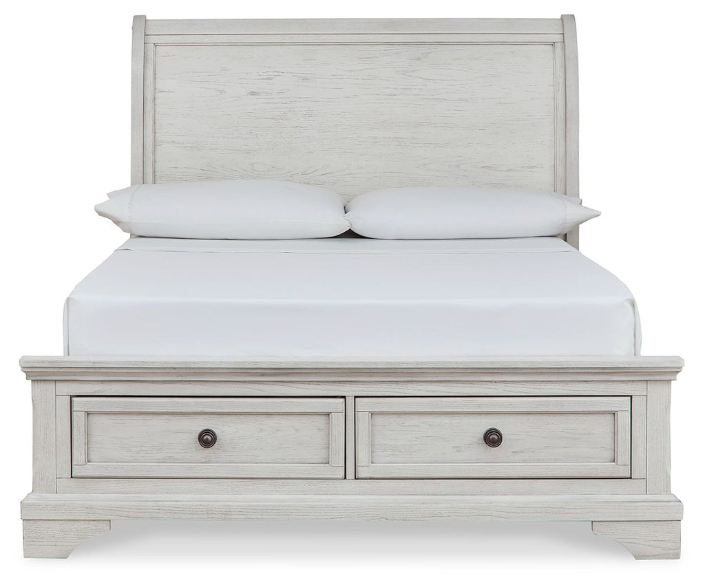 Robbinsdale - Sleigh Beds