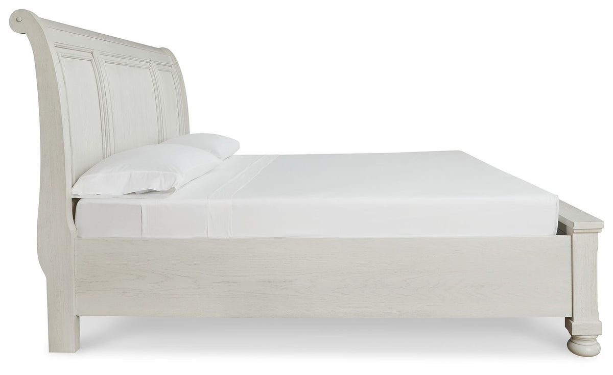 Robbinsdale - Sleigh Beds