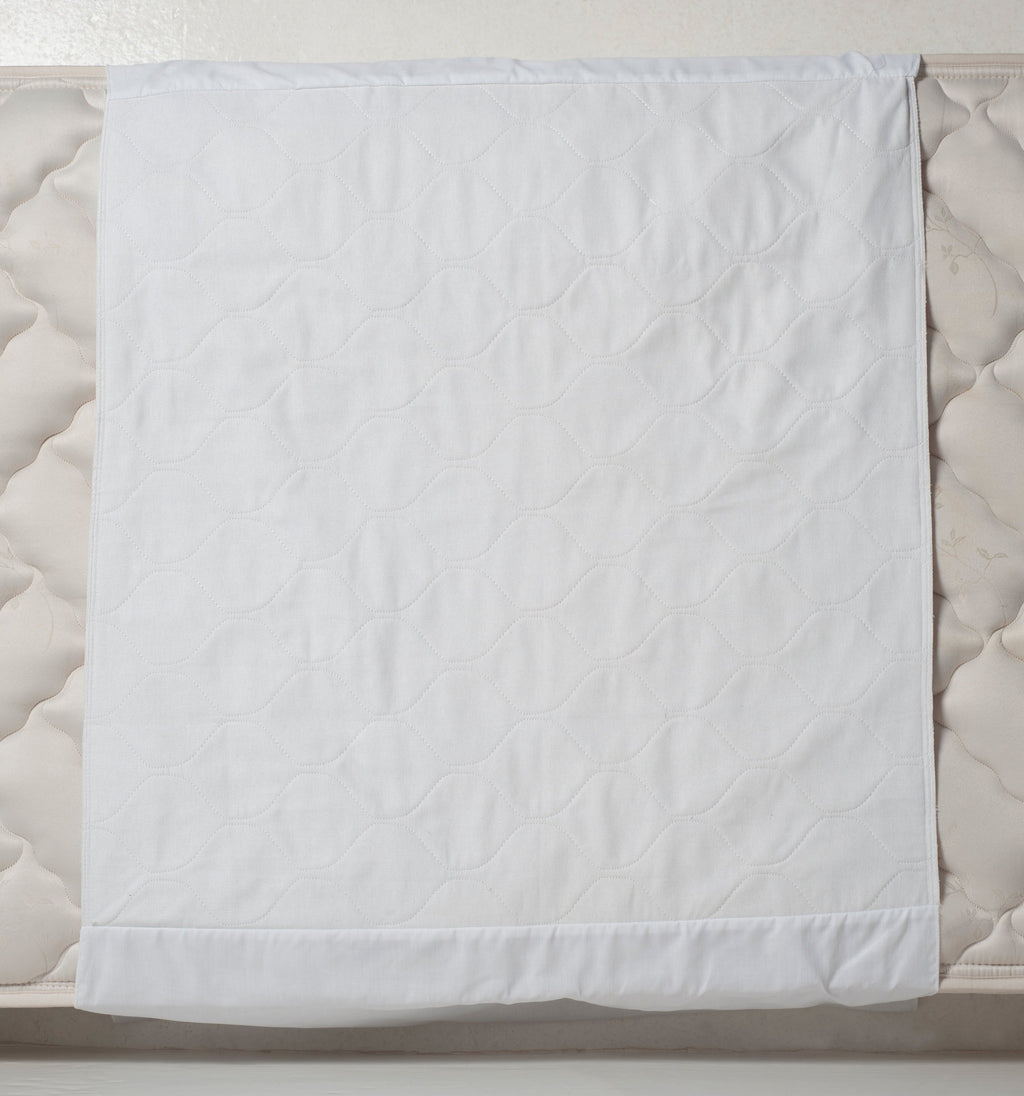 Wearever® Waterproof Incontinence Bed Pad