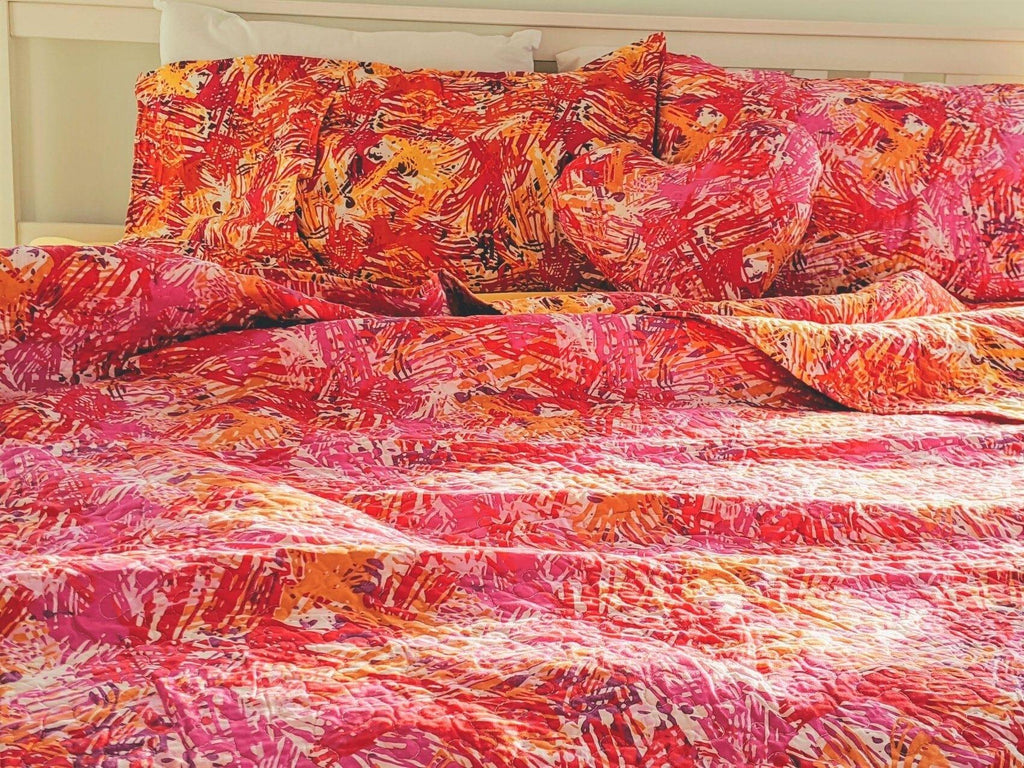 DaDa Bedding Lovely Pop of Colors Reversible Quilted Bedspread Set