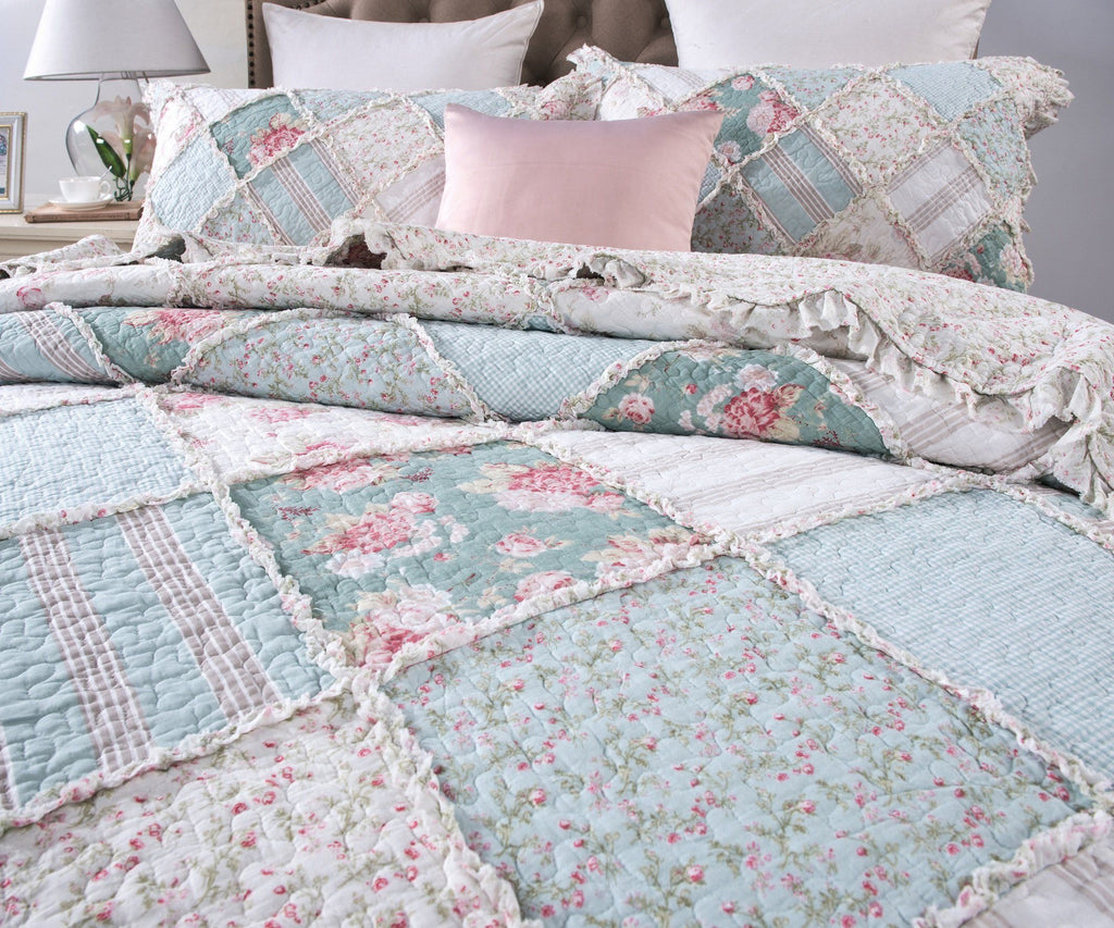 DaDa Bedding Hint of Mint Pastel Patchwork Quilt Set