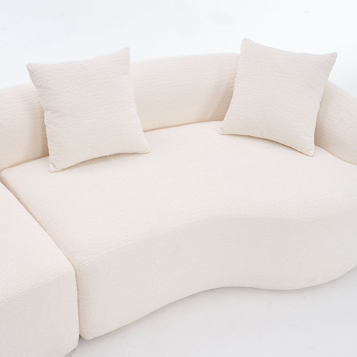 4 Seater Sofa w/ sleeper