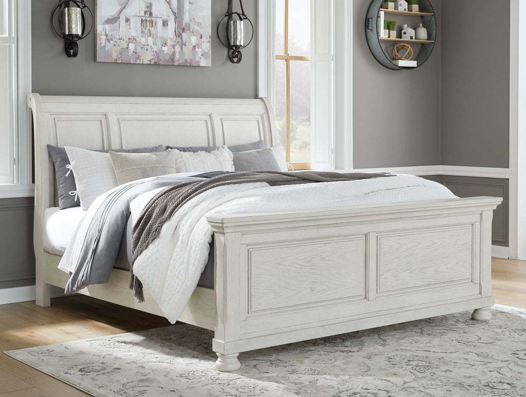 Robbinsdale - Sleigh Beds